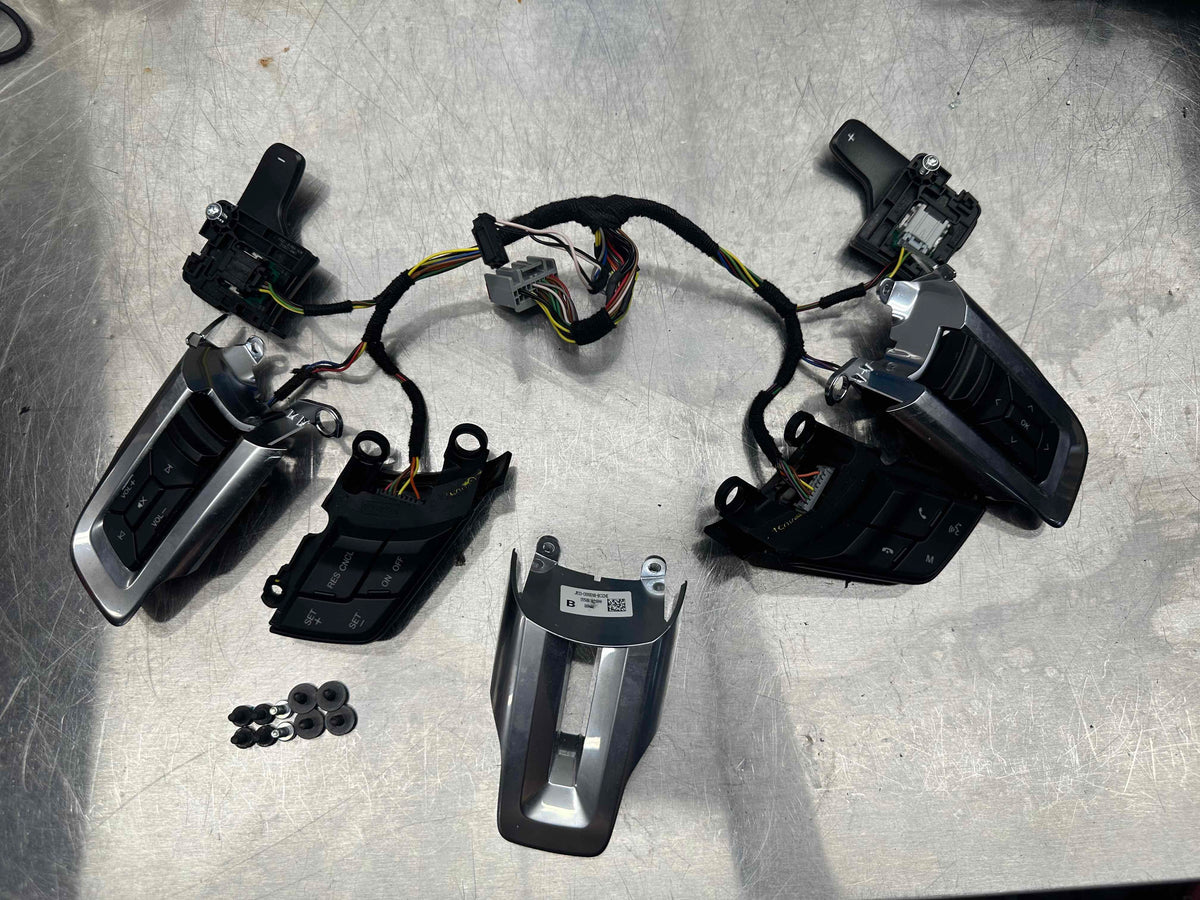 1523 Mustang Steering Wheel Buttons Harness w/ Automatic paddles OEM