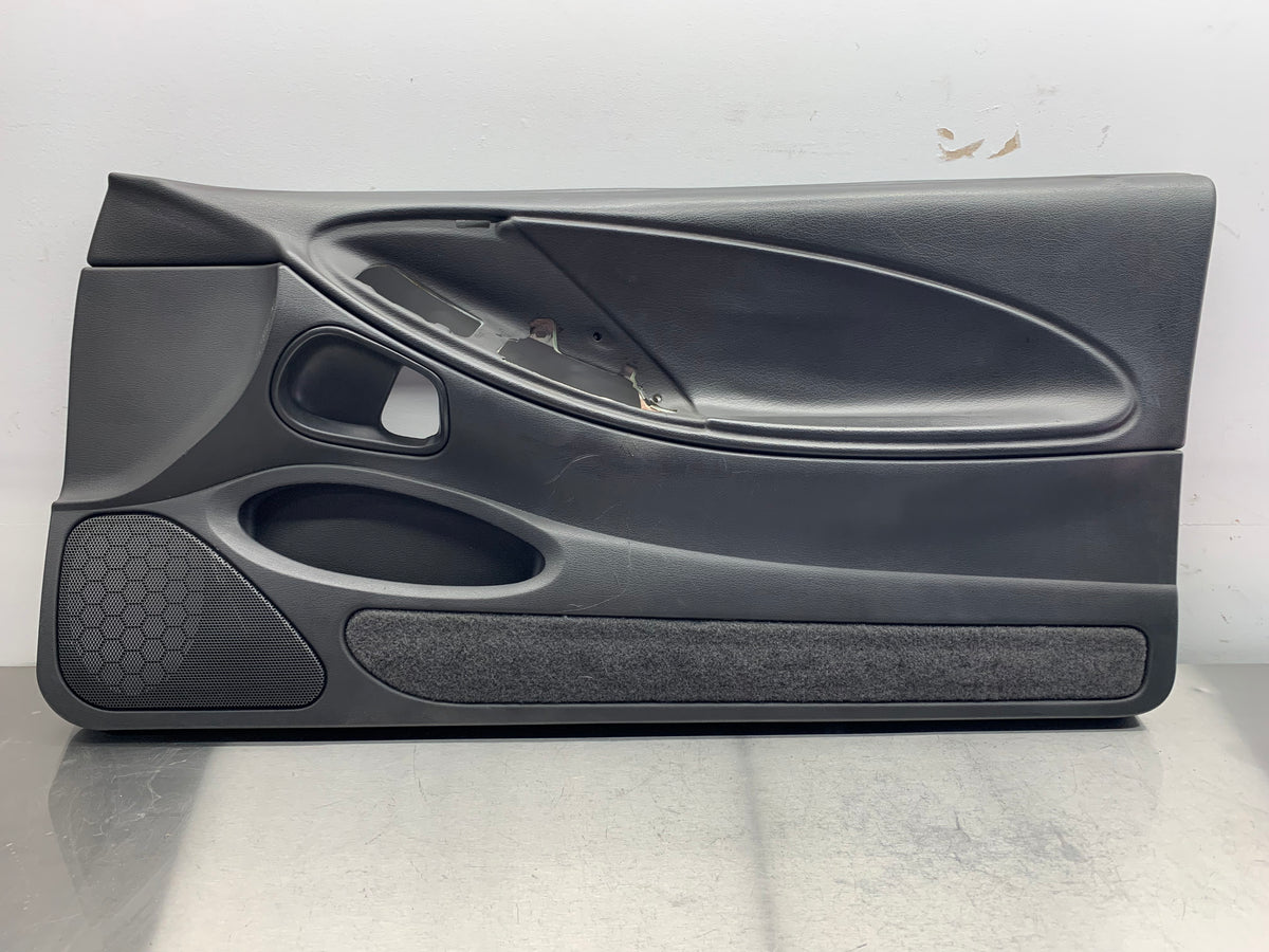 2004 mustang door online panel