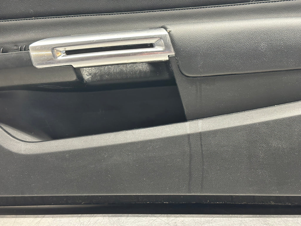 15-23 Ford Mustang GT Passenger RH Door panel OEM JR3B-6323942-AJ #70 –