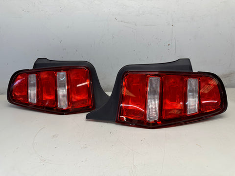 10-12 Ford Mustang GT Rear Tail Lights Right Left (Set of 2) OEM #X1