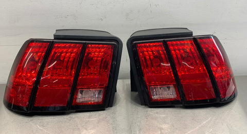 99-04 Ford Mustang Rear Tail Lights Right Left (Set of 2) OEM XR33-13407-AB, XR33-13B504, XR33-13410-AA, XR33-13505 #54