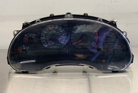 99-04 Ford Mustang Instrument Cluster Speedometer OEM XR3F-10894, F4ZF-10B885-A, VP2R3F-10A855-AA #31