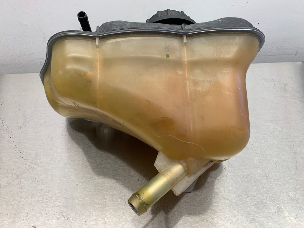 1014 Ford Mustang Intercooler Coolant Reservoir OEM BR338A080AC 31