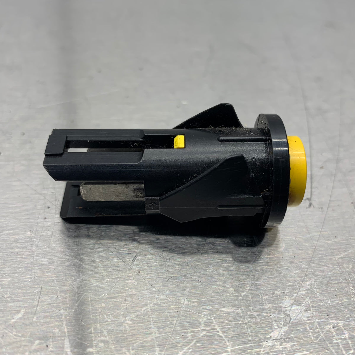 9404 Ford Mustang Rear Trunk Latch Release Button Switch OEM D8AB19B