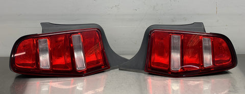 11-12 Ford Mustang GT Rear Tail Lights Right Left (Set of 2) OEM AR33-13B504-A,AR33-13B505-A #56