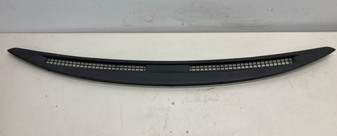 99-04 Ford MustangIinterior Dash Defrost Vent OEM F4ZB-63046B62-ABW #28